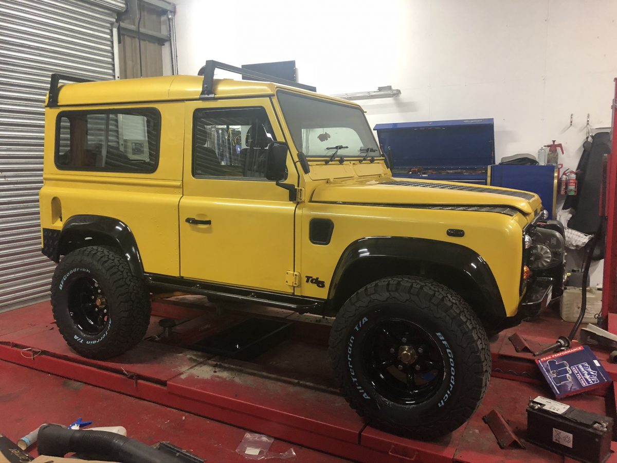 Our Yellow Defender 90 – Stryker Landrover